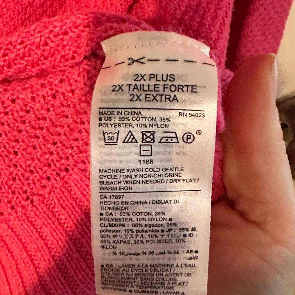 Old Navy Crew Neck Sweater - Picture 5 of 6